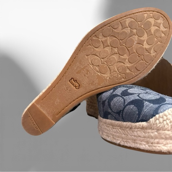Coach Kimberly Signature Chambray Espadrille Wedges Size 9.5 - Picture 8 of 10